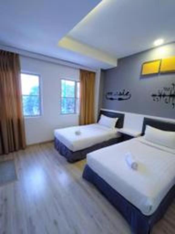 Hotel Zamburger Plaza Mahkota Malacca Exterior photo